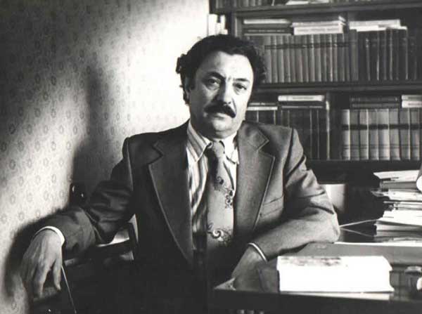 اسماعیل شیخلی