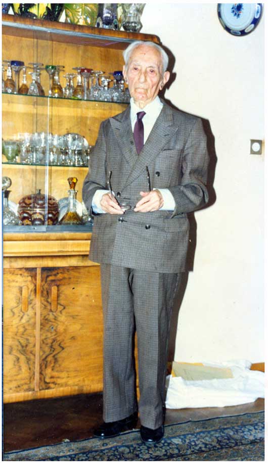 1محمدعلی جمال زاده
