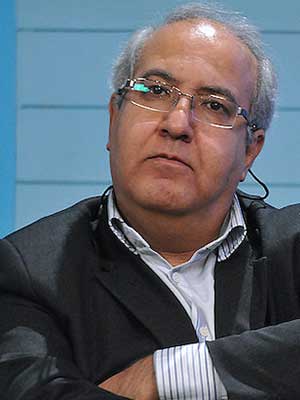 1حسن نجفی