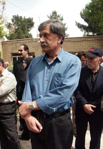 1عمران صلاحی